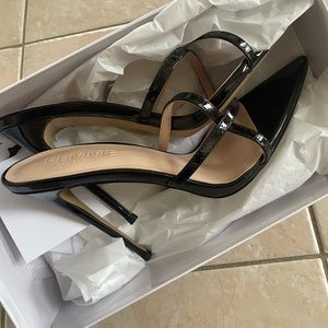 FEMME LA Donatella Mule Size 9 (Fits like a 7.5)